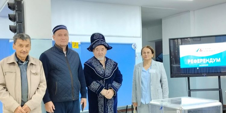 ШЫМКЕНТТІКТЕРГЕ РЕФЕРЕНДУМ БАРЫСЫНДА СЫЙЛЫҚТАР БЕРІЛДІ