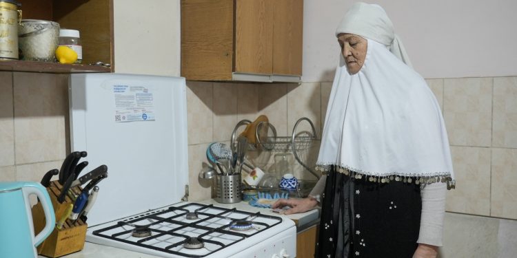 ШЫМКЕНТТЕ ТАҒЫ БІР ТҰРҒЫН АЛАБЫ ГАЗДАНДЫРЫЛДЫ