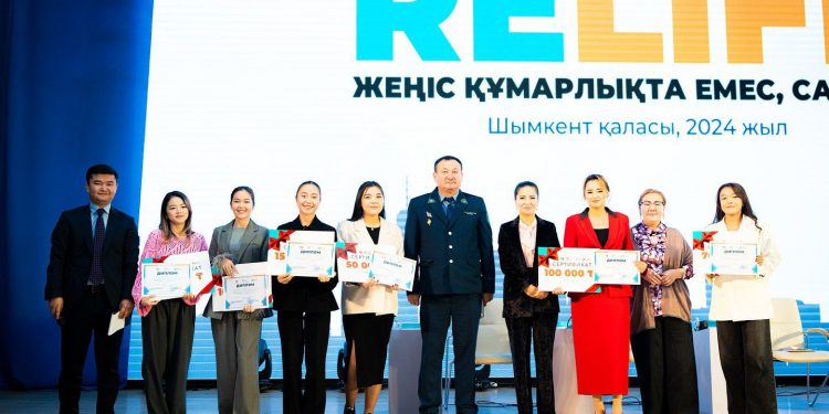 Шымкентте «Нашақорлық пен лудоманияны тоқтат!» әлеуметтік жобасы аясында форум өтті