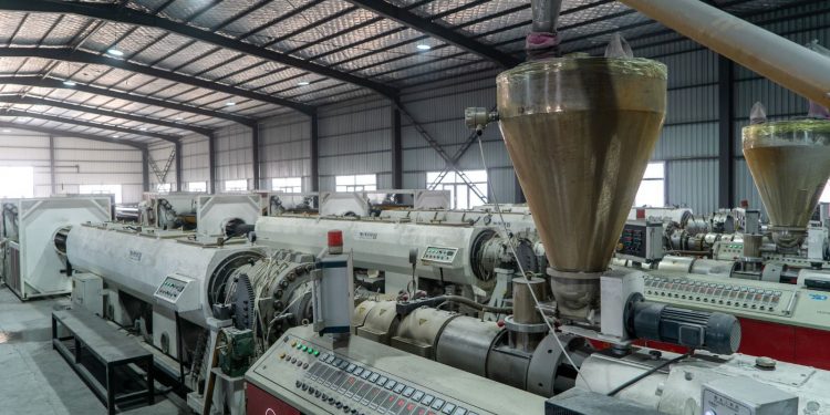 ТҮРКІСТАН: «TURAN» АРНАЙЫ ЭКОНОМИКАЛЫҚ АЙМАҒЫНДА ҚҰНЫ 550 МЛРД ТЕҢГЕГЕ 140-ҒА ЖУЫҚ ӨНДІРІС ОРНЫ ОРНАЛАСАДЫ