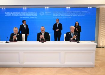 Қазақстан, Әзербайжан және Өзбекстан президенттері үш елдің энергетикалық жүйесін интеграциялау жөніндегі стратегиялық келісімге қол қойды