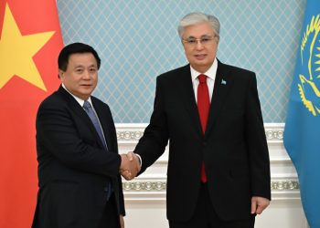 Мемлекет басшысы Вьетнам Коммунистік партиясы Орталық комитеті Саяси бюросының мүшесі Нгуен Суан Тхангты қабылдады