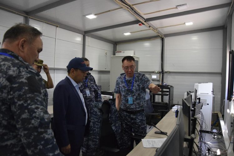 В Туркестане принимаются меры по устранению коррупционных барьеров на таможенных постах