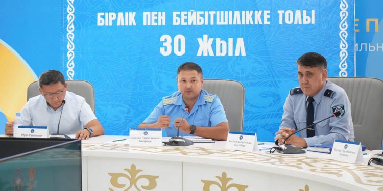 Азаматтарға тегін құқықтық кеңес берілді: Шымкентте «Әр азаматқа – заңдық көмек!» акциясы өтті