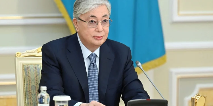 Президент Касым-Жомарт Токаев считает подписанное в Вашингтоне соглашение о мире между Азербайджаном и Арменией исторически важным достижением.