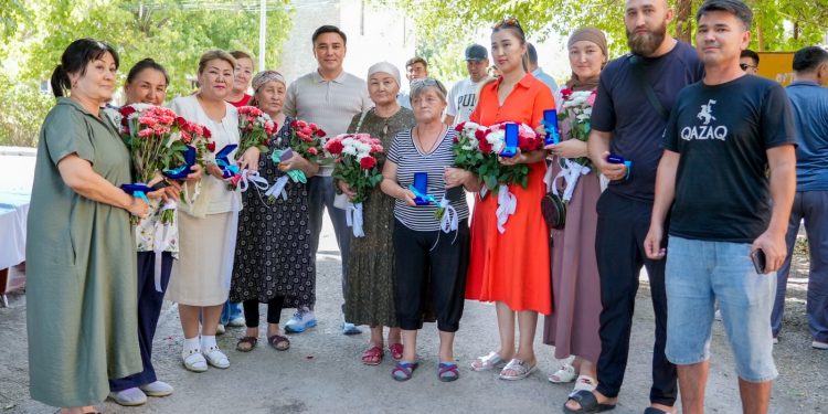 КӨКСАЙ ШАҒЫНАУДАНЫ ТҰРҒЫНДАРЫНА ЖАҢА ПӘТЕР КІЛТТЕРІ ТАБЫСТАЛДЫ