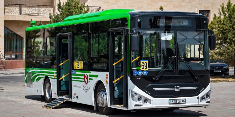 ШЫМКЕНТТЕ ЖАҢА АВТОБУСТАР БАҒЫТҚА ШЫҚТЫ