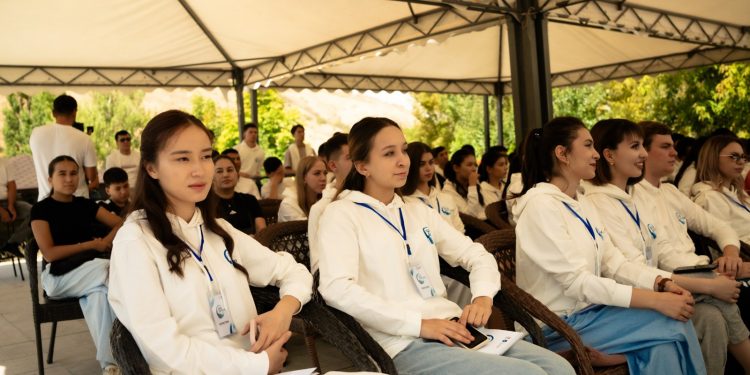 «АССАМБЛЕЯ ЖАСТАРЫ» ШЫМКЕНТТЕ БАСҚОСТЫ