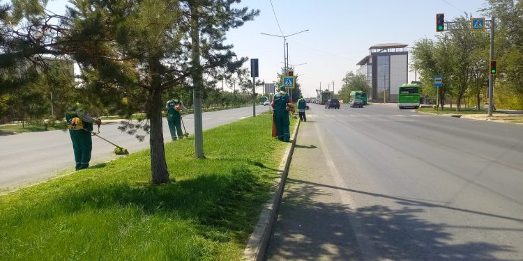 ШЫМКЕНТ: АУДАН АУМАҚТАРЫНДА ТАЗАЛЫҚ ЖҰМЫСТАРЫ ЖҮРГІЗІЛУДЕ