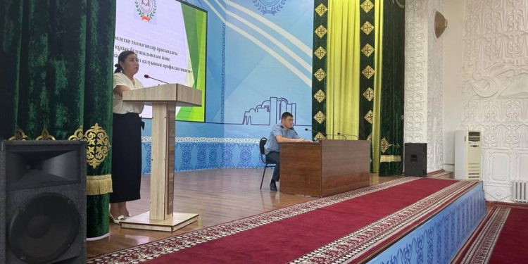 Шымкентте полиция нашақорлықтың алдын алу бойынша ақпараттық-түсіндірме жұмыстарын жүргізуде