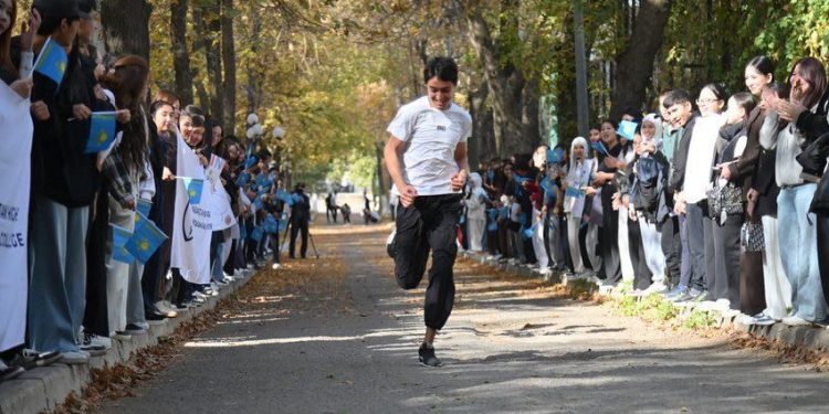 РЕСПУБЛИКА КҮНІНЕ ОРАЙ ЖАСТАР АРАСЫНДА “КҮЗГІ КРОСС” ӨТТІ