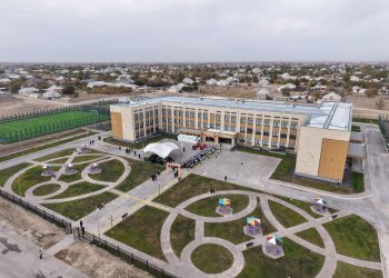РЕСПУБЛИКА КҮНІ ҚАРСАҢЫНДА ТҮРКІСТАН ОБЛЫСЫНДА ТАҒЫ БІР МЕКТЕП АШЫЛДЫ