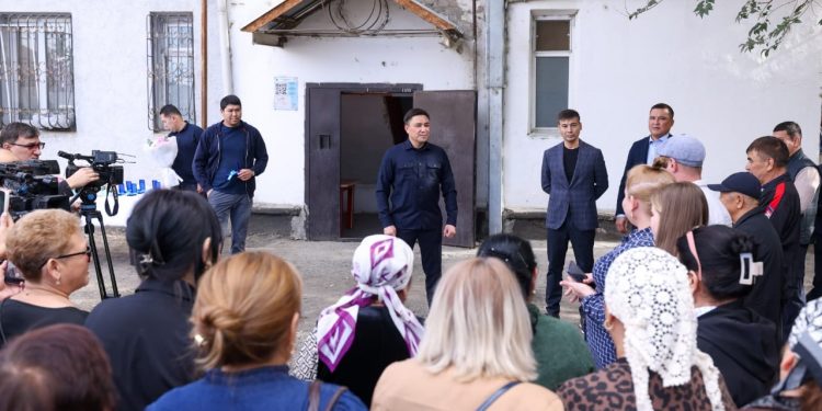 Зелёная балка: ещё восемь семей получили новые квартиры
