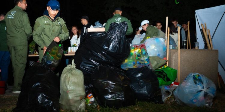 Шымкентте өткен экоактивити жергілікті жастардың ерекше ықыласына бөленді