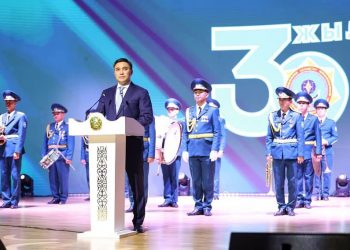 ШЫМКЕНТТЕ АЗАМАТТЫҚ ҚОРҒАУ ОРГАНДАРЫНЫҢ 30 ЖЫЛДЫҒЫНА АРНАЛҒАН ЖИЫН ӨТТІ