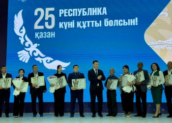 Шымкентте Республика күніне арналған мерекелік іс-шара өтті