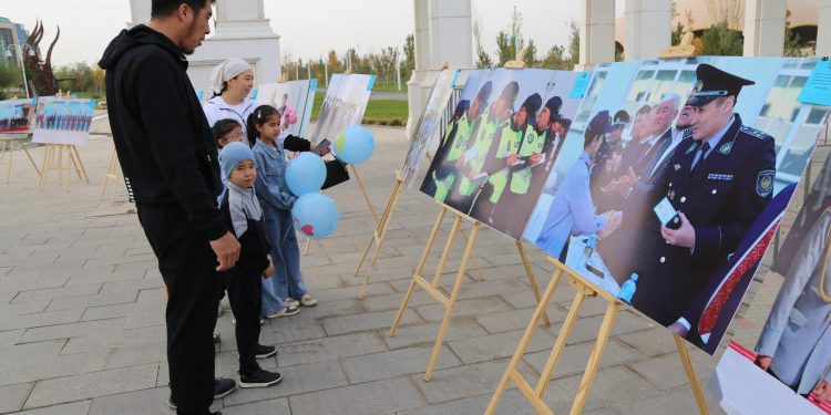 Туристерді тартқан Түркістандағы фотокөрме