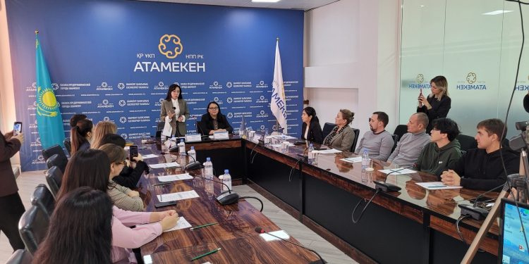 Кәсіпкерлер палатасында әйелдерге арналған тренинг өтті