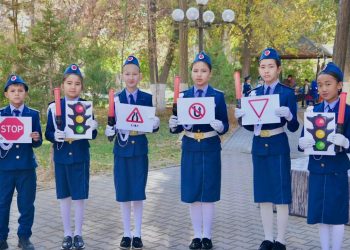 Закон и порядок: в Шымкенте полиция представила детям мультфильм о законе