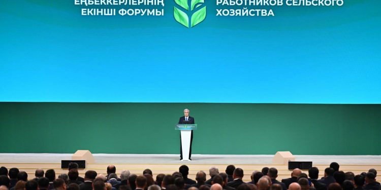 Президент Тоқаев еліміздің агросаласын дамытуға бағытталған нақты міндеттерді атады