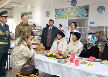 Қорғаныс министрі Жамбыл облысына жұмыс сапарымен барды