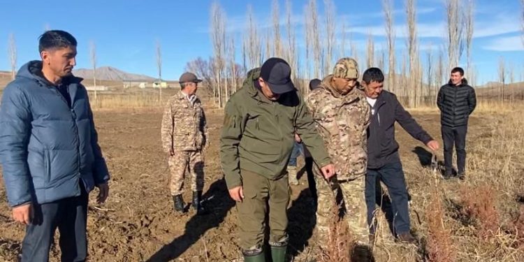 ТҮРКІСТАН: БАСҚАРМА БАСШЫСЫ СОЗАҚ, БӘЙДІБЕК АУДАНДАРЫНА ЖҰМЫС САПАРЫМЕН БАРДЫ
