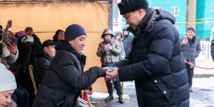 46 ОТБАСЫҒА ЖАҢА ПӘТЕР КІЛТТЕРІ ТАБЫСТАЛДЫ