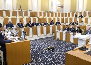 Норма об унитарности государства, целостности, неприкосновенности и неотчуждаемости территории Казахстана остается неизменной – Конституционная комиссия