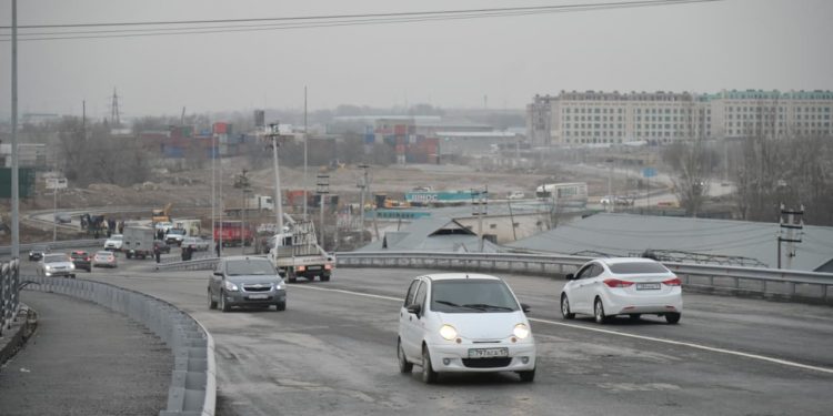 МОМЫНОВ КӨШЕСІНДЕ ЖАҢА АВТОКӨЛІК ӨТКЕЛІ АШЫЛДЫ