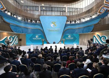 ПРЕЗИДЕНТ ҰЛТТЫҚ ҚҰРЫЛТАЙДА ҰЛТТЫҚ МҰРАНЫ ӘЛЕМГЕ ТАНЫТУ ЖӘНЕ ЦИФРЛАНДЫРУ МӘСЕЛЕЛЕРІНЕ ТОҚТАЛДЫ