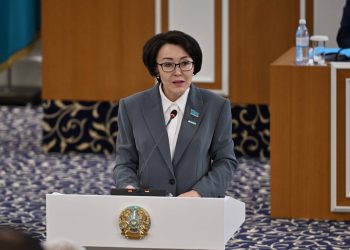 Бүгін Контитуциялық Реформалар реформалар жөніндегі комисмияның алғашқы отырысы өтуде.