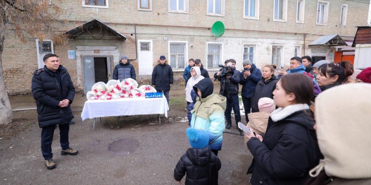 ЗЕЛЁНАЯ БАЛКА: СЕМЬИ ВЕТХОГО ЖИЛЬЯ ПЕРЕСЕЛИЛИ В ШЫМКЕНТЕ