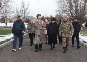 Армия аналардың көзімен: Ашық есік күнінде әскери бөлімдерге 4000-нан астам адам келді