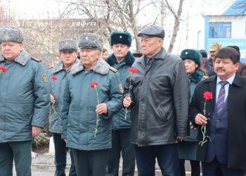 Шымкентте Ауған жерінен әскерлердің шығарылуына арналған митинг өтті
