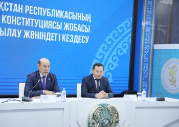 Ата заң – елдік мүдденің айнасы: Шымкентте ардагерлер Жаңа Конституция жобасына қолдау білдірді