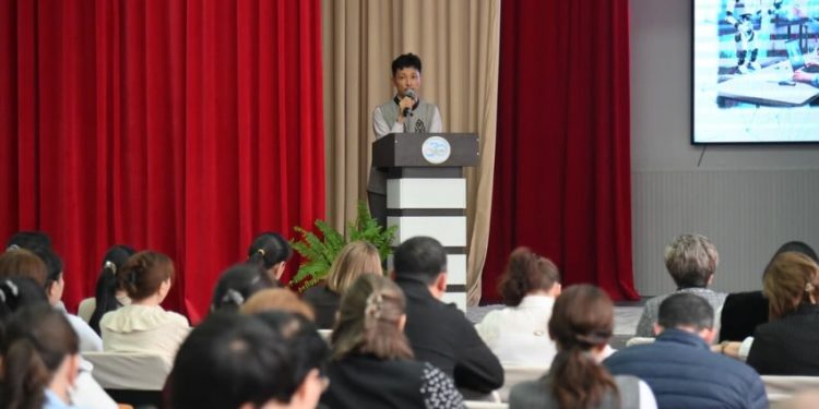 ЖАСАНДЫ ИНТЕЛЛЕКТ – МҰҒАЛІМНІҢ ЖАҢА КӨМЕКШІСІ