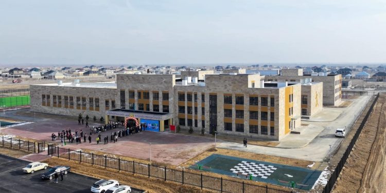 ТҮРКІСТАН ҚАЛАСЫ ЗАМАНАУИ МЕКТЕПТЕРМЕН ТОЛЫҚ ҚАМТЫЛЫП, БІЛІМ САПАСЫ ЖАҚСАРУДА