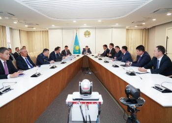 ТҮРКІСТАН ОБЛЫСЫНДА «ТАЗА ҚАЗАҚСТАН» БАҒДАРЛАМАСЫ АЯСЫНДА ЖҰМЫСТАР ЖАНДАНА ТҮСТІ