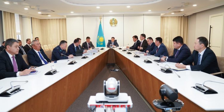 ТҮРКІСТАН ОБЛЫСЫНДА «ТАЗА ҚАЗАҚСТАН» БАҒДАРЛАМАСЫ АЯСЫНДА ЖҰМЫСТАР ЖАНДАНА ТҮСТІ