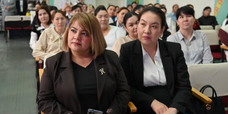 Жасанды интеллект – мұғалімнің жаңа көмекшісі