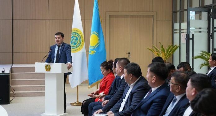 ҚР ОРТАЛЫҚ РЕФЕРЕНДУМ КОМИССИЯСЫ ТӨРАҒАСЫНЫҢ ОРЫНБАСАРЫ ТҮРКІСТАНДАҒЫ РЕФЕРЕНДУМ УЧАСКЕЛЕРІНІҢ ДАЙЫНДЫҒЫМЕН ТАНЫСТЫ