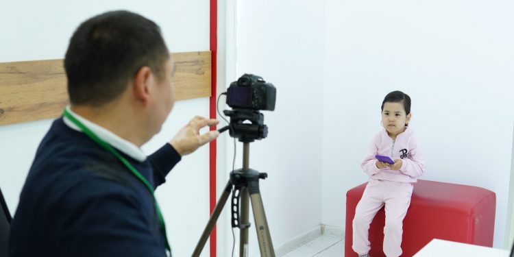 Жыл басынан бері Шымкентте 23 мың балаға төлқұжат рәсімделді