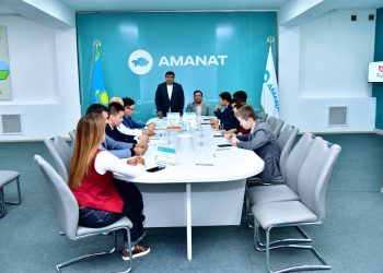 «AMANAT» партиясы жанындағы Жастарды қолдау жөніндегі аймақтық кеңесте жастар саясатының басым бағыттары айқындалды