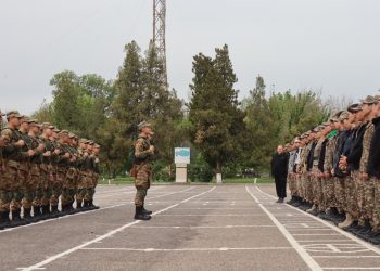 Сарбаздар өз қызметімен таныстырды