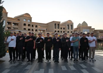 Түркістандық жастар Алматыға әскерге аттанды