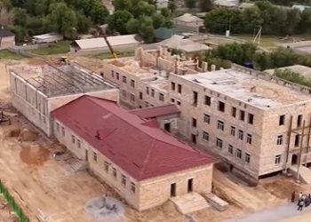 Шымкентте тұрғын үй, әлеуметтік және жол инфрақұрылымын дамыту жұмыстары қарқынды жалғасуда