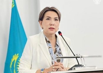 ШЫМКЕНТТЕ МЕКТЕП МЕДИЦИНАСЫ ҚЫЗМЕТІН ЦИФРЛАНДЫРУ ЖҰМЫСТАРЫ КҮШЕЙТІЛУДЕ