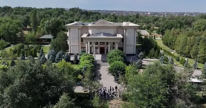 Шымкентте дарынды балаларға арналған жазғы лагерь жұмысын жалғастыруда