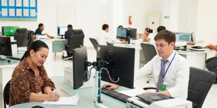 ЖИ ЕНГІЗІЛДІ: Қазақстан мемлекеттік қызметтерді цифрландырудың жаңа кезеңіне қадам басуда