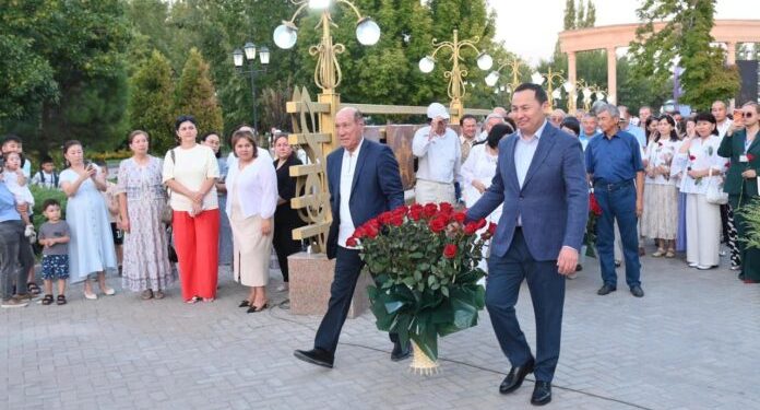 ШӘМШІ РУХЫНА ТАҒЗЫМ ЕТТІ